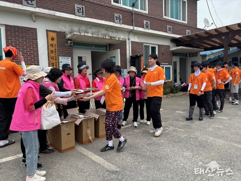 경기농협· (사)고향주부모임경기도지회 농촌일손돕기 및 이심점심(以心點心) 중식지원사업 실시