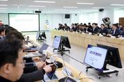 경기도 김동연, “AI에 기반 두고 도정 효율성 제고할 것, 두려워 말고 시도해 달라”