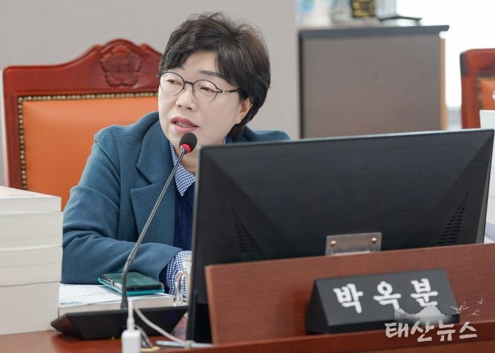 경기도의회 건설교통위원회 박옥분 의원(더불어민주당, 수원2)