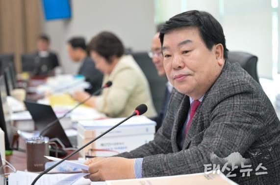 경기도의회 이병길 의원, 2025년 예산안 심의에서 '민생 예산' 위한 '날카로운 분석' 주목