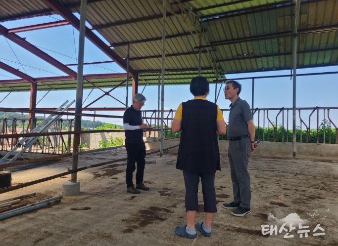 이천시, 축산 맞춤형 종합컨설팅으로 젖소 농가 애로기술 해결!