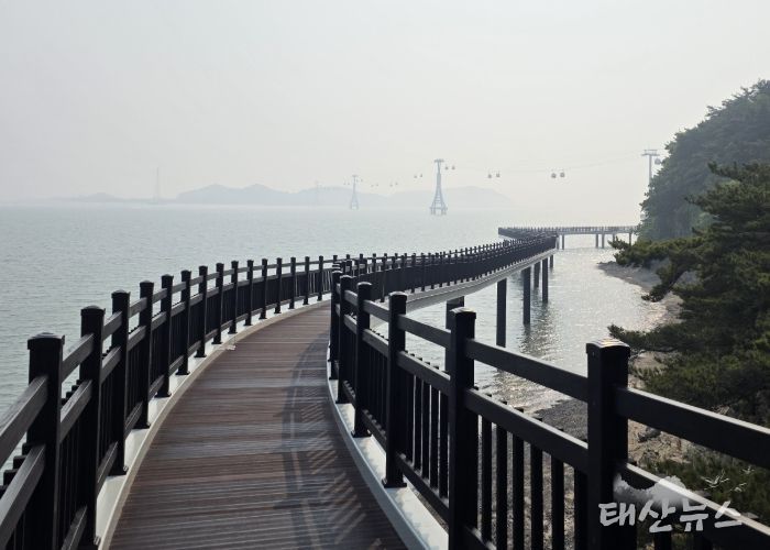 화성특례시 전곡항 지질탐방로 모습