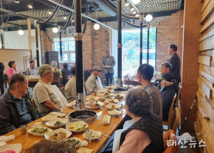 고양시 가좌동, ‘노인의 날 기념 경로잔치’ 개최
