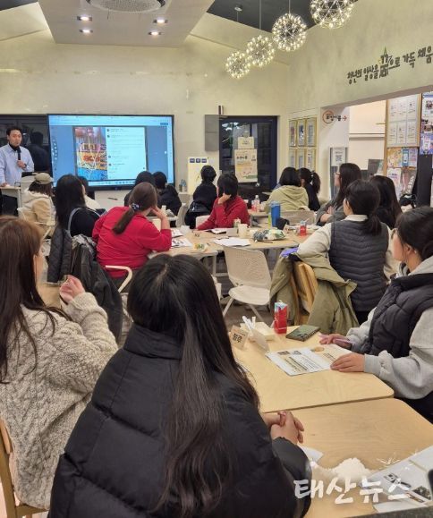 창작에서 전시까지…이천 청년기획자 양성과정 50일 여정 마무리