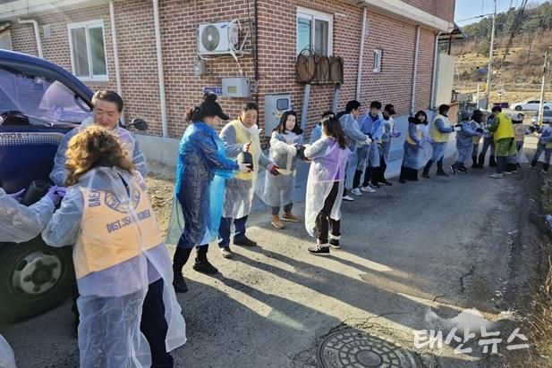 파주시 파주읍, 국제라이온스협회 354-에이치(H) 지구 3지역 합동 연탄 봉사