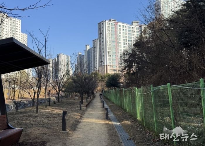 청계동 이음정원 연계 맨발걷기길