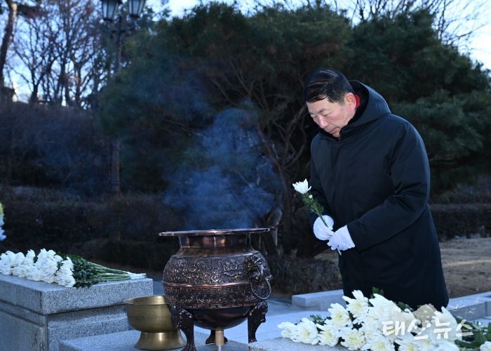 구리시, 병오년 신년 참배로 보훈의 의미 되새겨